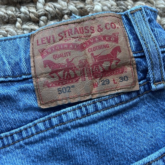 Low Rise 502 Levi’s - Picture 3 of 4